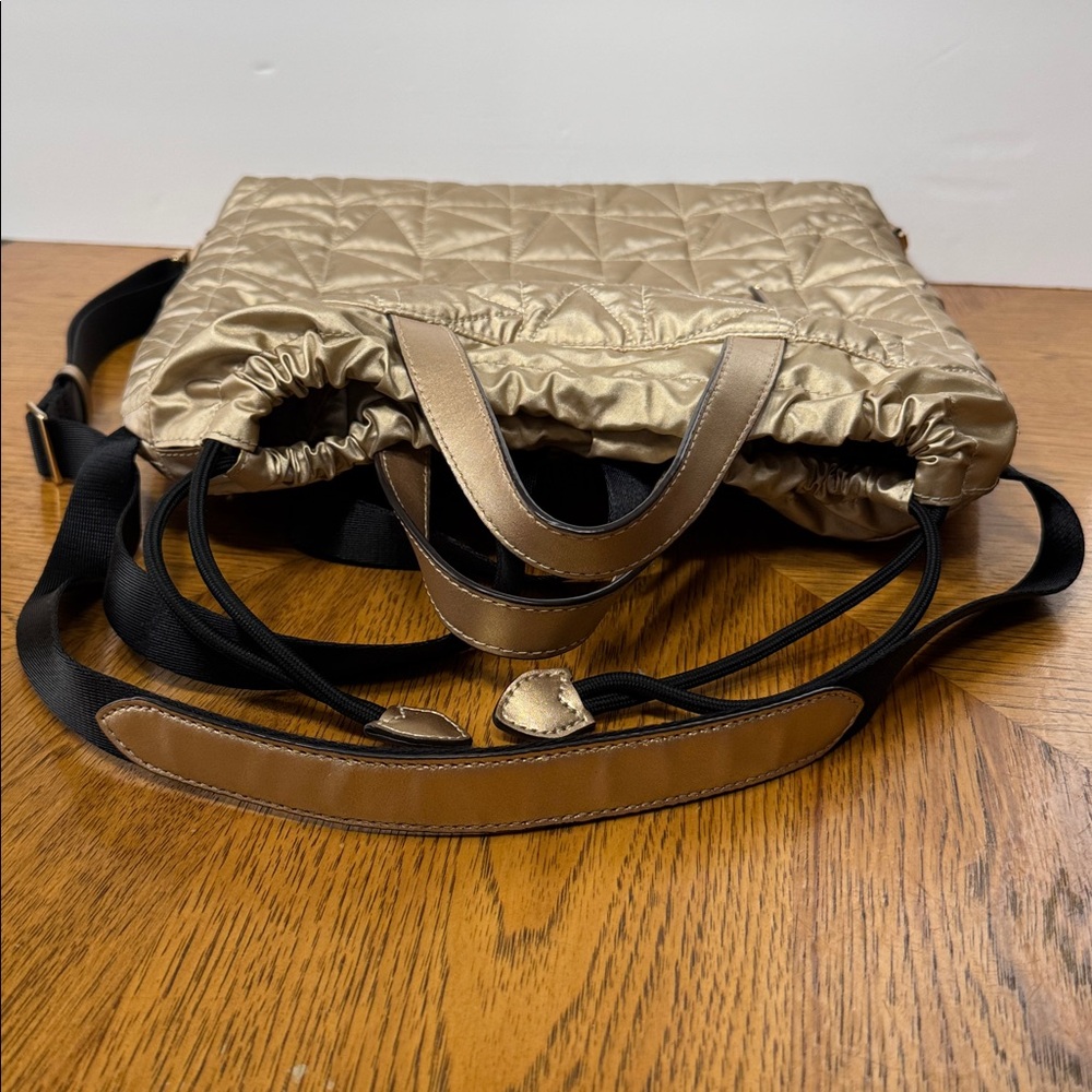 MICHAEL KORS WINNIE 3 WAY LARGE CONVERTIBLE DRAWSTRING BACKPACK - Picture 9 of 12